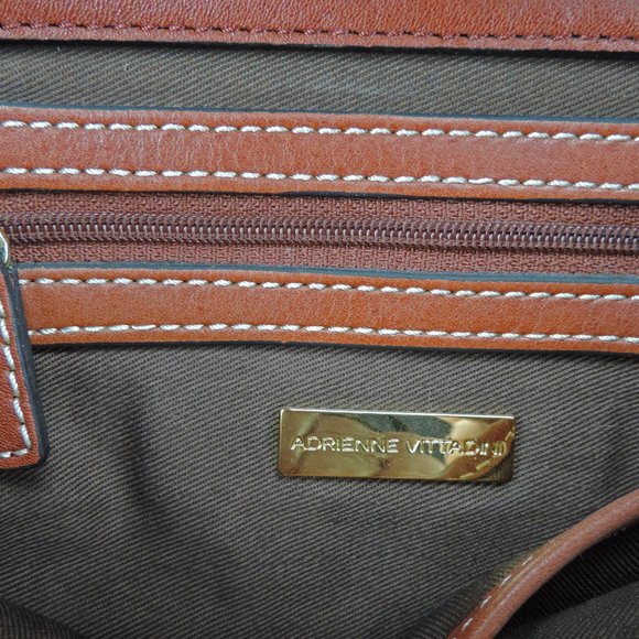 Adrienne Vittadini Leather Purse Handbag NWOT - Picture 3 of 6